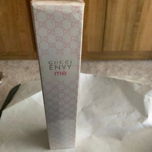 Gucci Envy Me by Gucci 3.4 oz / 100 ml Edt spray SEALED NEW IN BOX!.